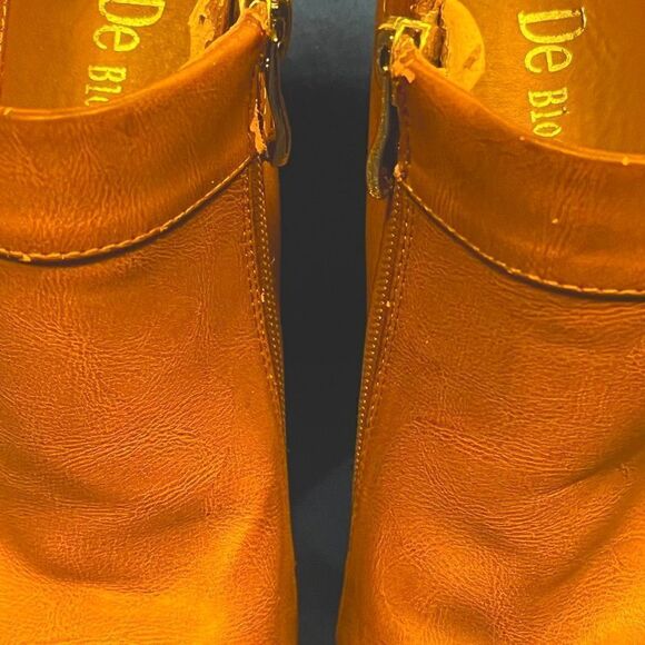 De Blossom Collection- Brown Leather Ankle Boots -  Size 6- - Picture 2 of 8